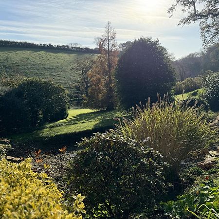 Greenswood Cottage - Cosy Cottage, Rural Location, Beautiful Landscaped Gardens With Pond And Lake Dartmouth Exterior foto