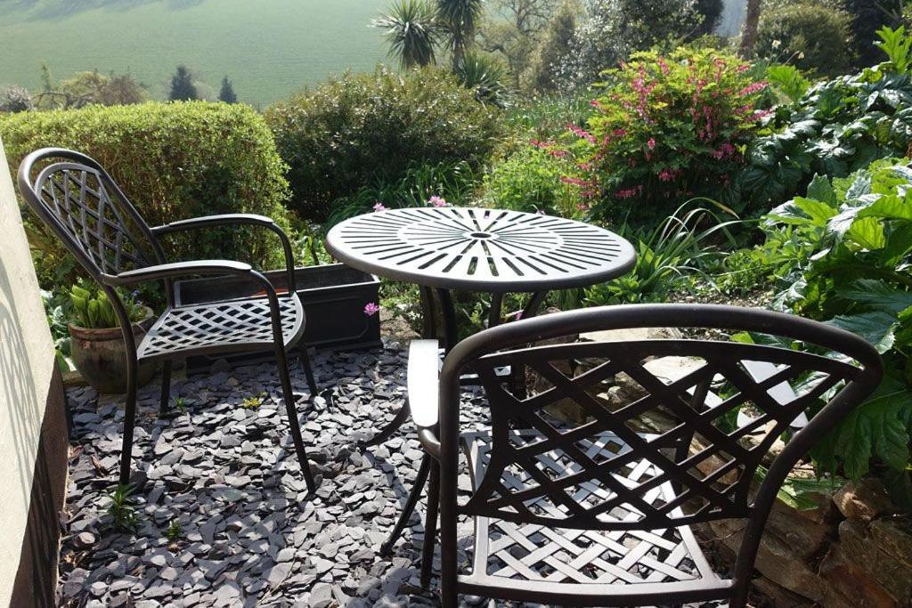 Greenswood Cottage - Cosy Cottage, Rural Location, Beautiful Landscaped Gardens With Pond And Lake Dartmouth Exterior foto