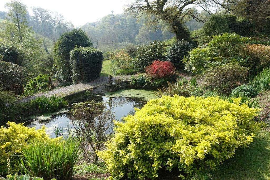 Greenswood Cottage - Cosy Cottage, Rural Location, Beautiful Landscaped Gardens With Pond And Lake Dartmouth Exterior foto